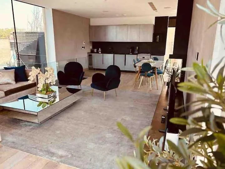 3 Bed 2 Bath Penthouse Hoxton Square With Terrace Apartment London 0*,