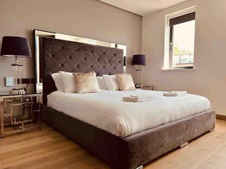 3 Bed 2 Bath Penthouse Hoxton Square With Terrace Apartment London United Kingdom