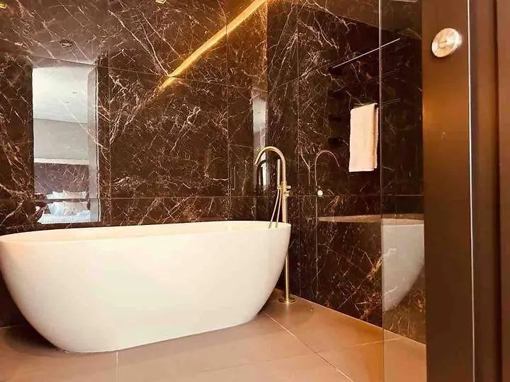 3 Bed 2 Bath Penthouse Hoxton Square With Terrace Apartment London 0*,