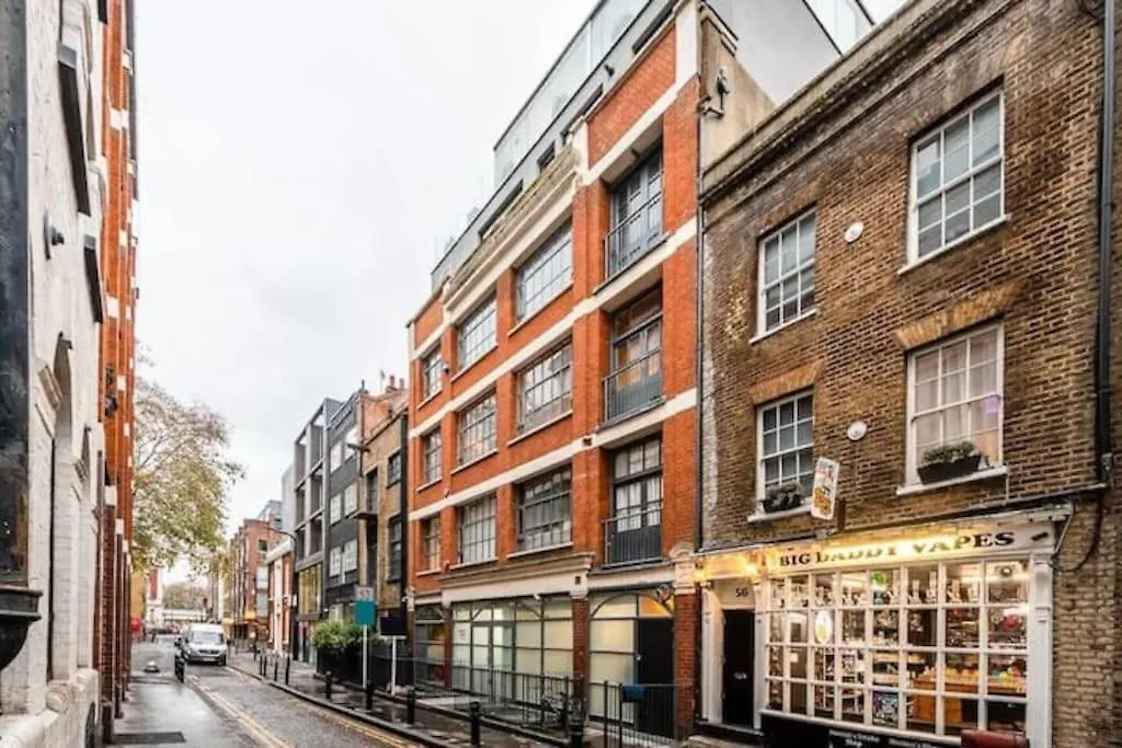 3 Bed 2 Bath Penthouse Hoxton Square With Terrace Apartment London 0*,  United Kingdom